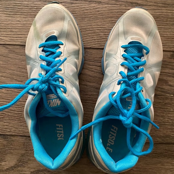 Women’s Nike air max, only worn handful of times - Picture 4 of 4